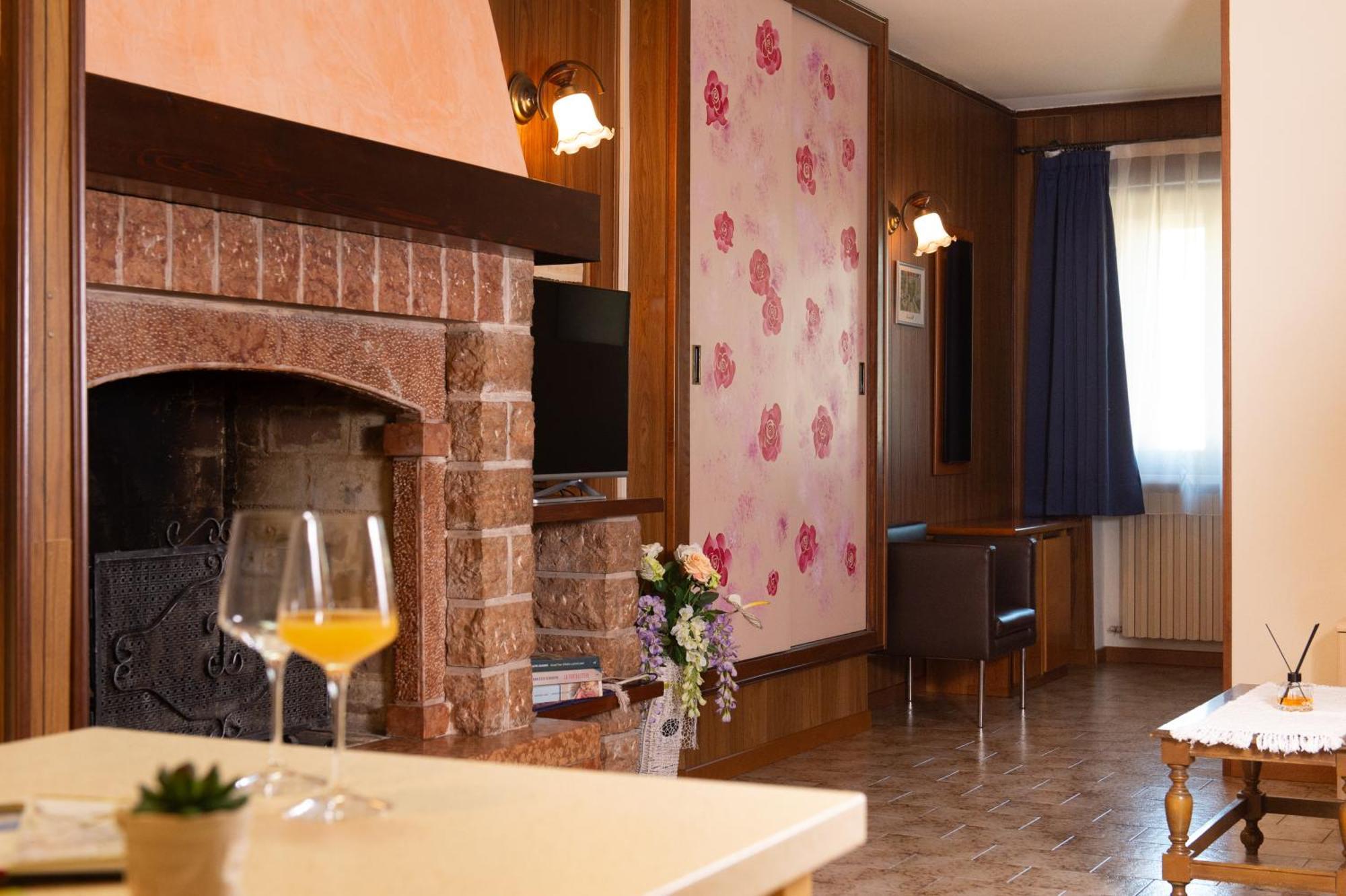 Vago B&B La Casa Di Rosa المظهر الخارجي الصورة