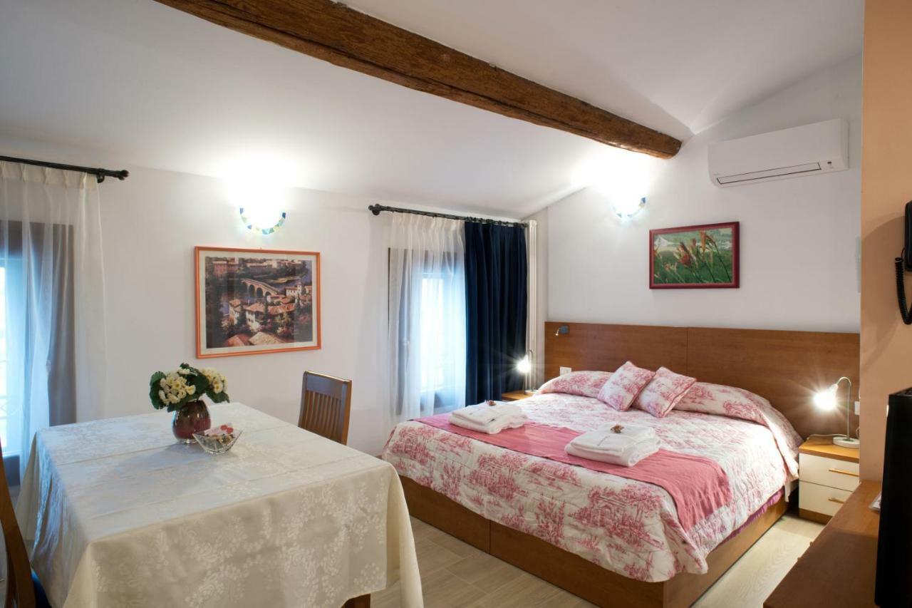 Vago B&B La Casa Di Rosa المظهر الخارجي الصورة