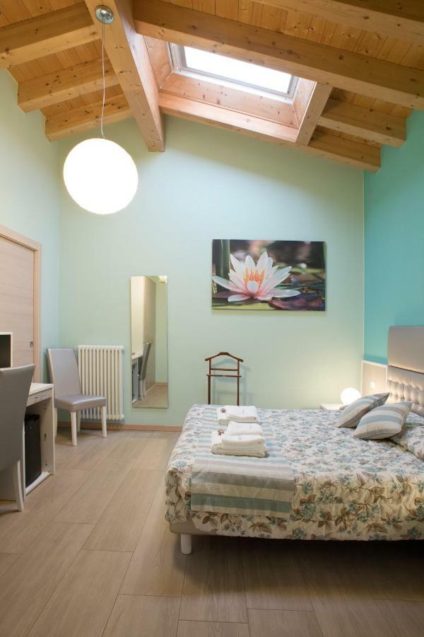 Vago B&B La Casa Di Rosa المظهر الخارجي الصورة